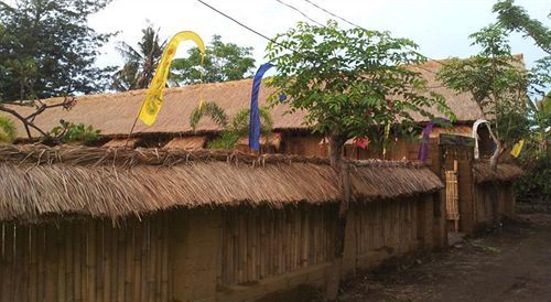 Baleku Homestay Trawangan Gili Trawangan Exterior photo